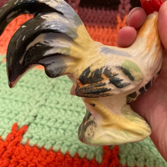 Accents Vintage Japan Chicken Salt And Pepper Shakers Rooster And Hen